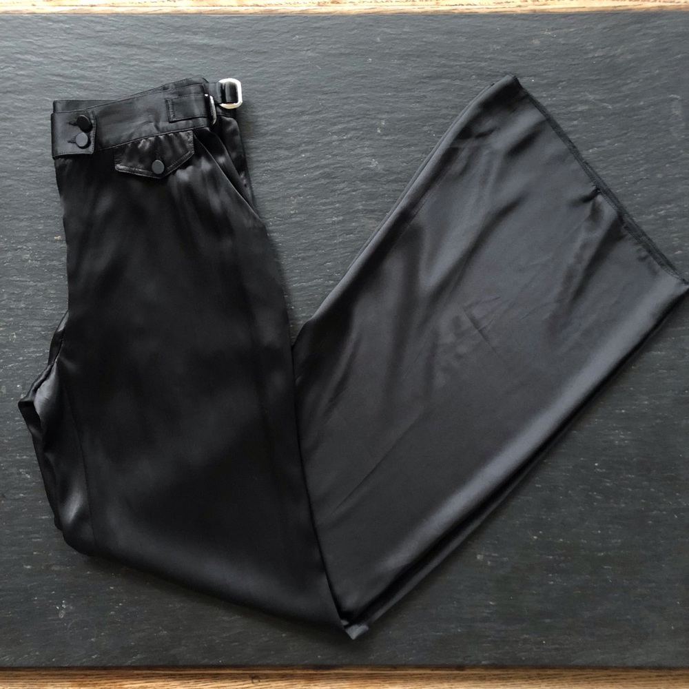 EMPORIO ARMANI] Black Soft light weights Sateen High waist Wide leg  Pant